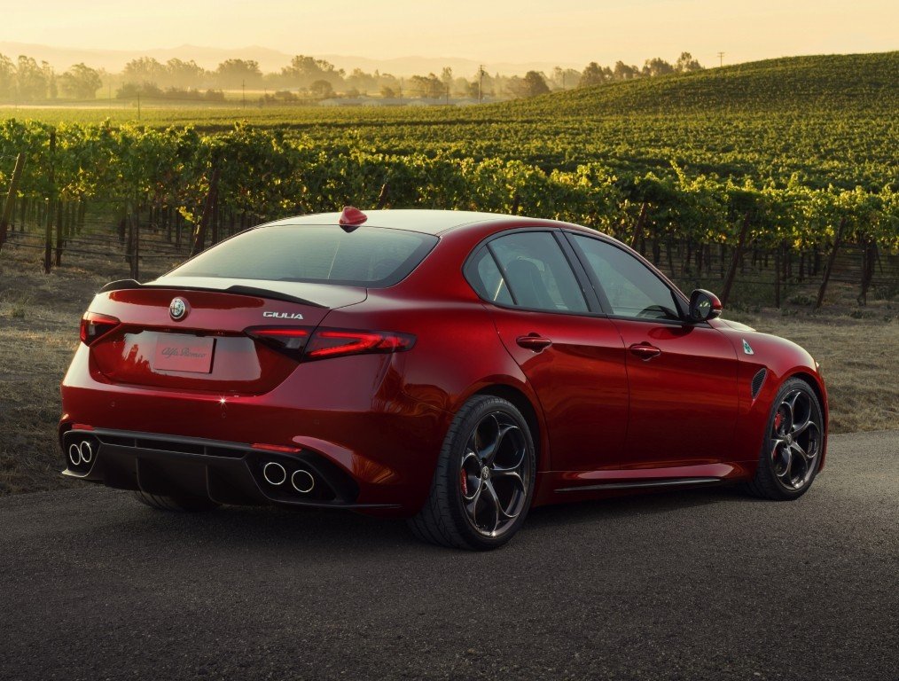 no-this-isnt-the-alfa-romeo-giulia-sportwagon_8.jpeg.jpg