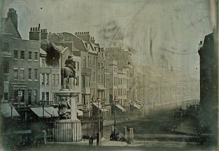 oldest-photos-cities-London-1839.jpg