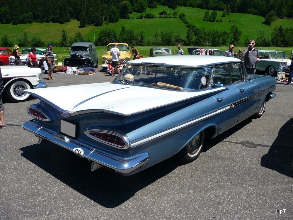 oldtimer-chevrolet-impala-ststephan-am-58142.jpg