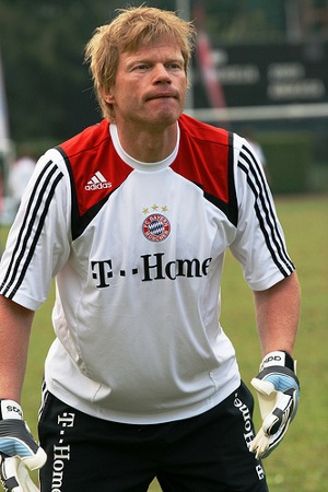 oliver_kahn_flickr_neilsongautama300.jpg