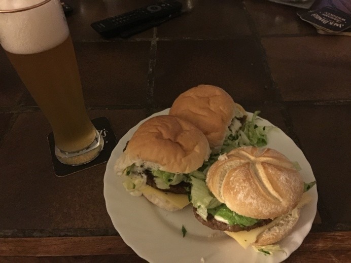 Photo 19-11-14 18 49 31.jpg