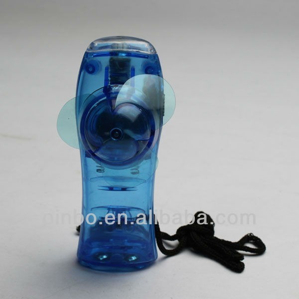 pocket_fan_toy_mini_ventilator_toy_hand.jpg