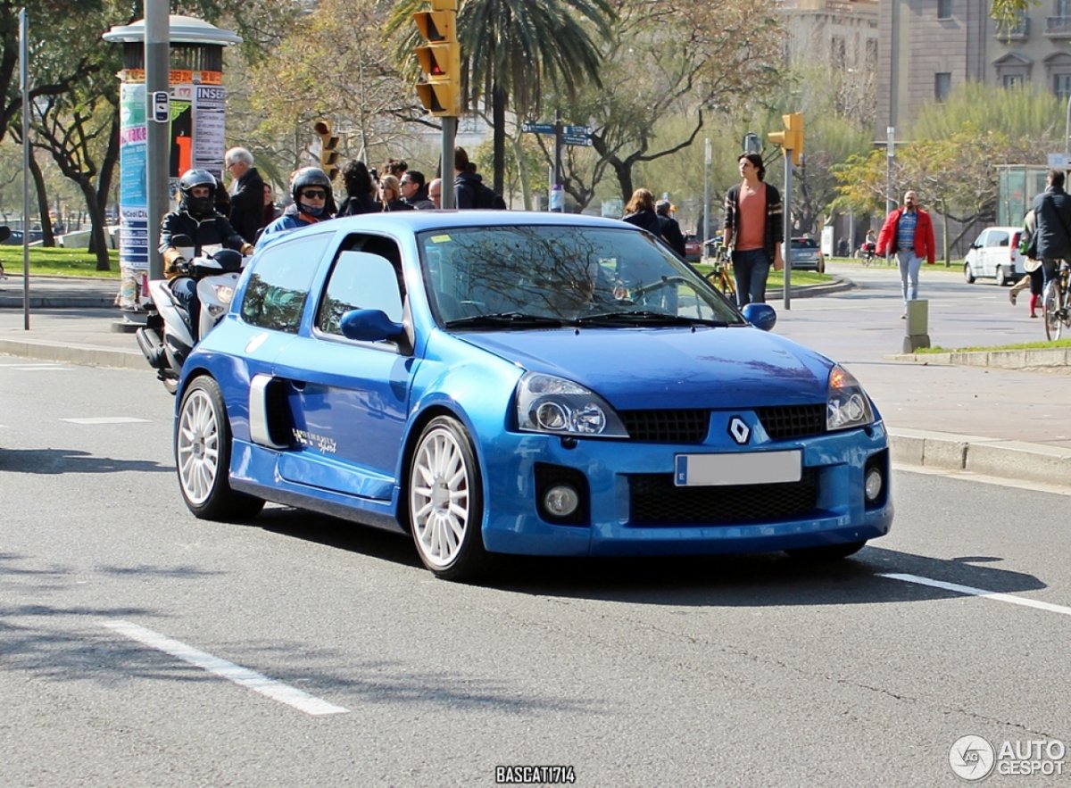 renault-clio-v6-phase-ii-c967008032014233504_1.jpg