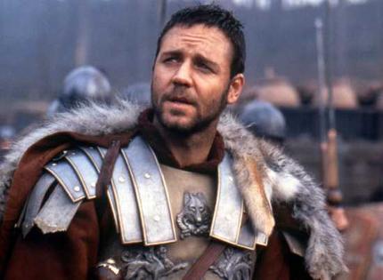 russellcrowe_wideweb__430x315.jpg