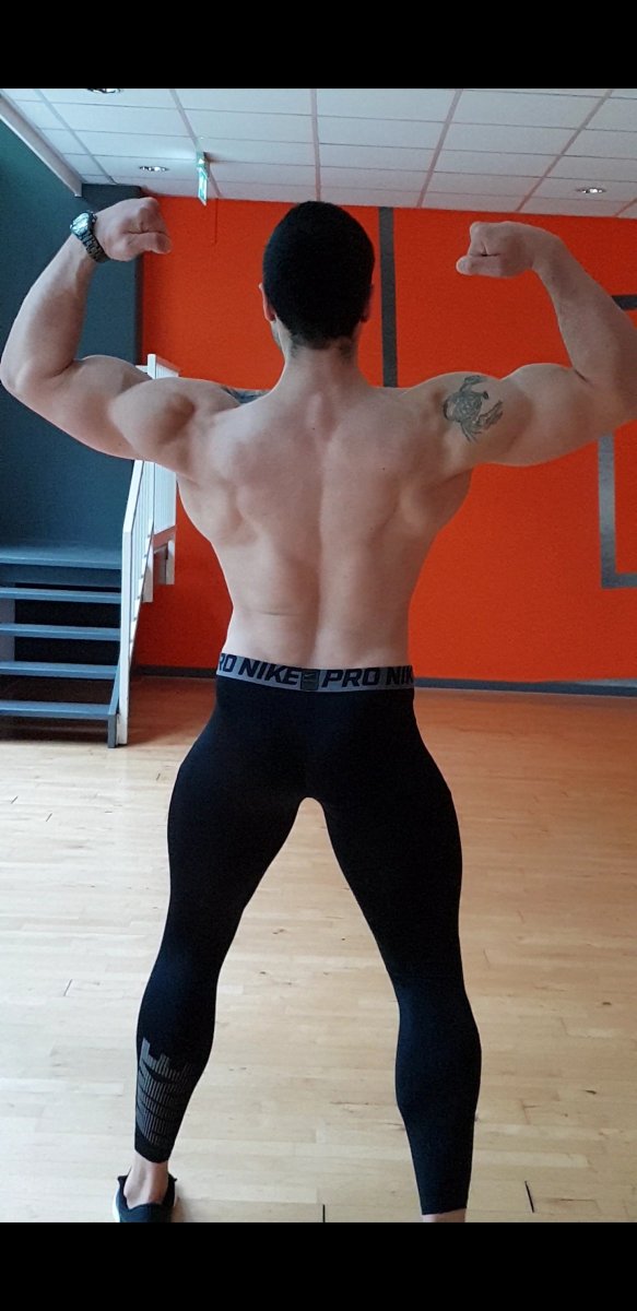 Screenshot_20180521-170316_Video Player.jpg