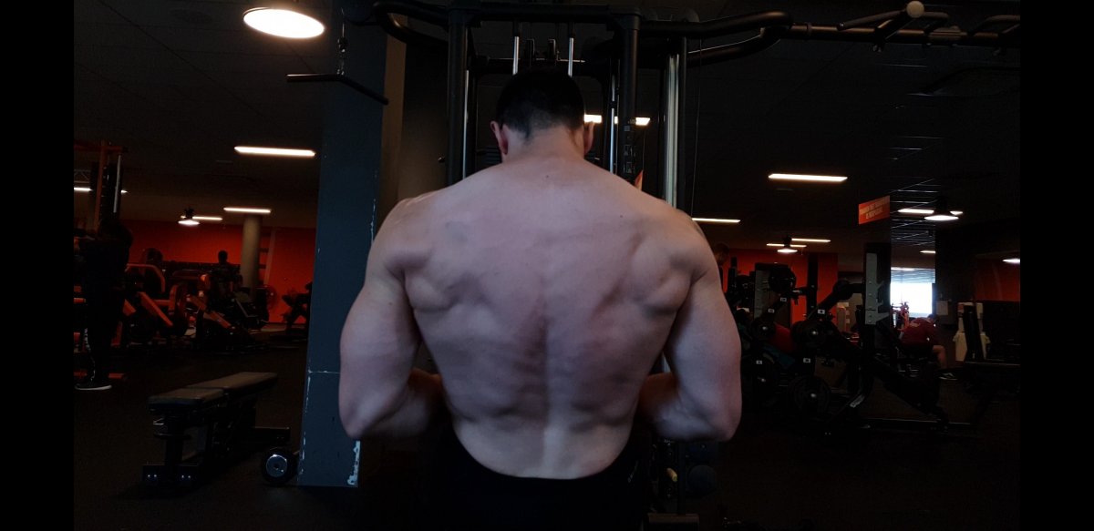 Screenshot_20180608-160414_Video Player.jpg