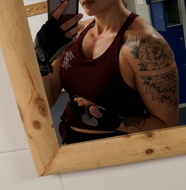 Screenshot_20200811-210438_Collage Maker.jpg