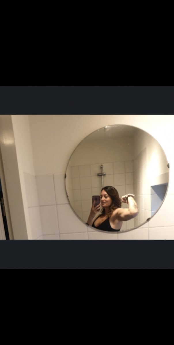 Screenshot_20200929-115204_Collage Maker.jpg