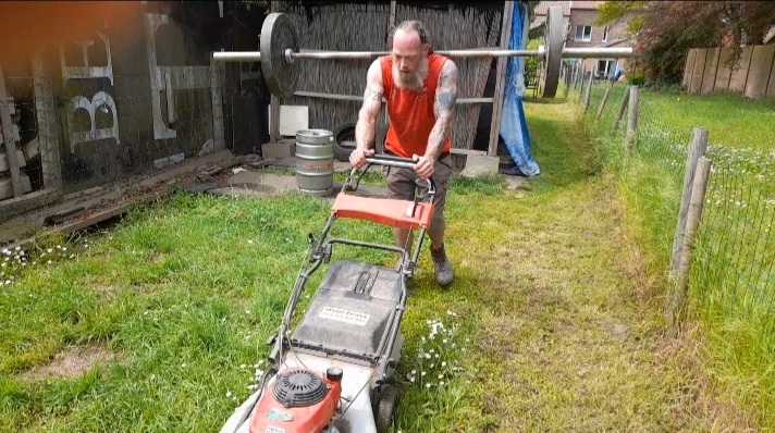 Screenshot_20210514-141440_Video Player.jpg