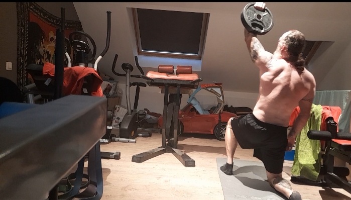 Screenshot_20210514-184427_Video Player.jpg