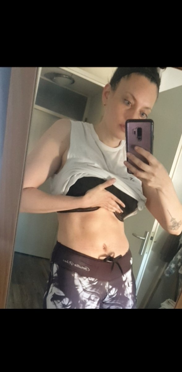 Screenshot_20210607-200150_Collage Maker.jpg