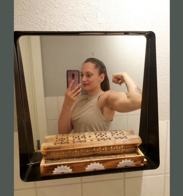 Screenshot_20210810-120239_Collage Maker.jpg