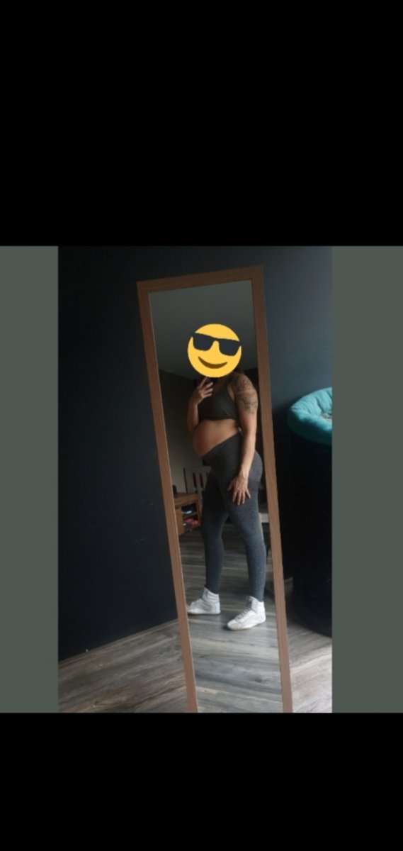 Screenshot_20210903-100709_Collage Maker.jpg