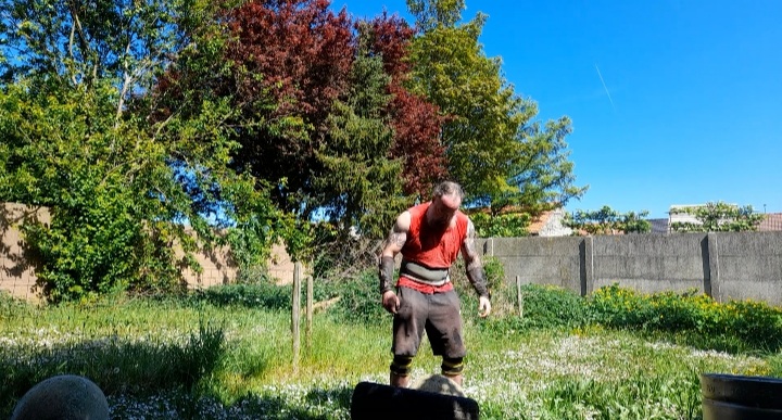 Screenshot_20220508-165034_Video Player.jpg