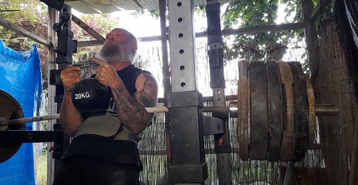 Screenshot_20220701-212029_Video Player.jpg