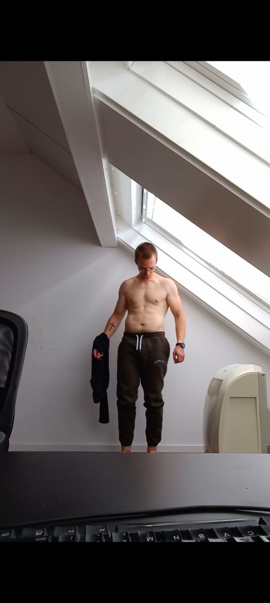 Screenshot_20230807_170950_Video Player.jpg