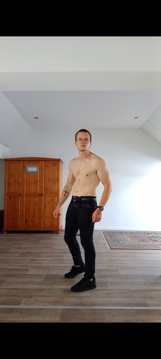 Screenshot_20230809_151550_Video Player.jpg