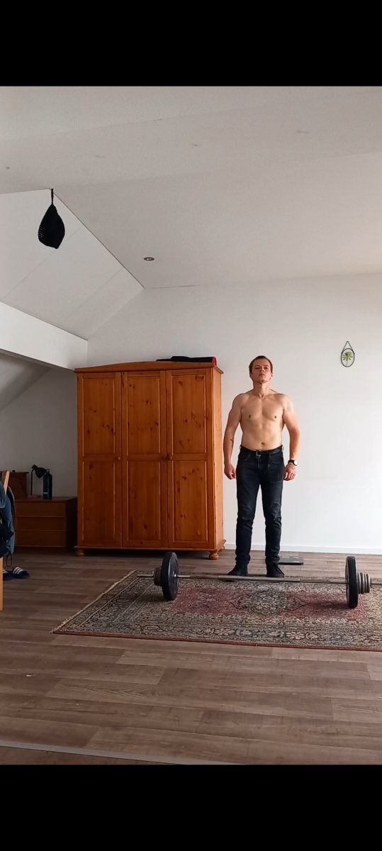 Screenshot_20230828_165644_Video Player.jpg