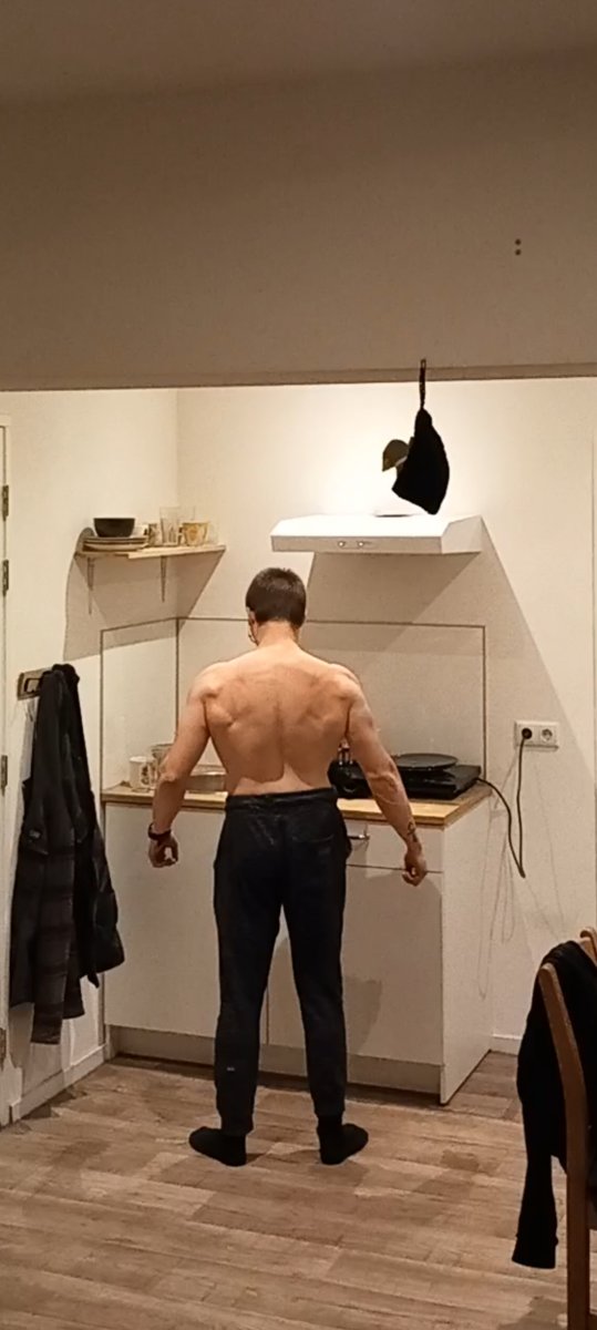 Screenshot_20240216_235639_Video Player.jpg