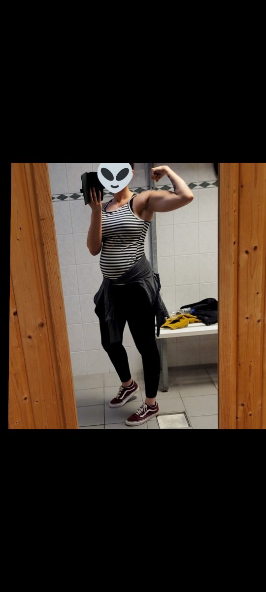 Screenshot_20240514-203723_Collage Maker - GridArt.jpg