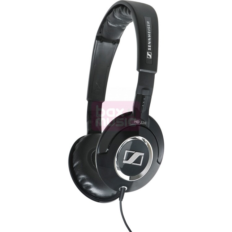 sennheiser_HD228.jpg