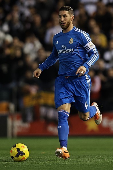 Sergio+Ramos+Valencia+CF+v+Real+Madrid+CF+HNCYVCFxobIl.jpg