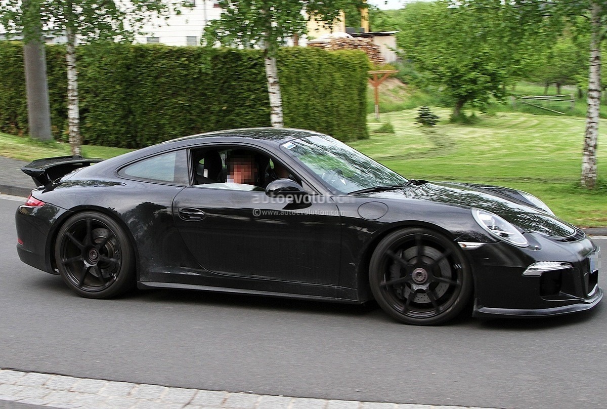 spyshots-991-porsche-911-gt3-loses-camo_5.jpg