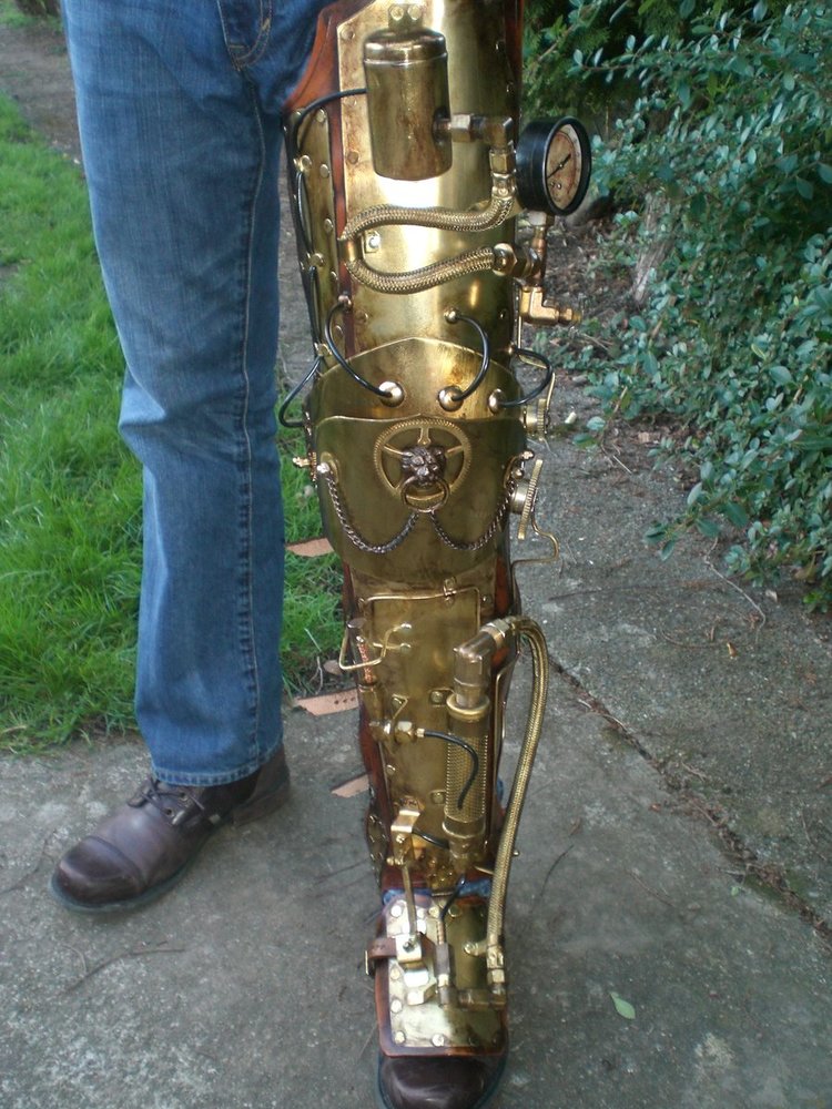 Steampunk_Leg_Finished_by_Skinz_N_Hydez.jpg