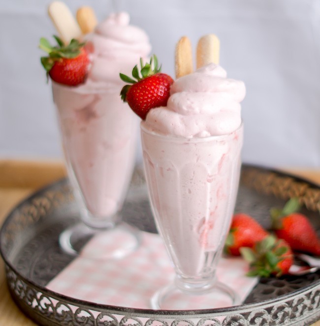 Strawberry-shortcake-protein-fluff-Freud-and-Fries-5.jpg