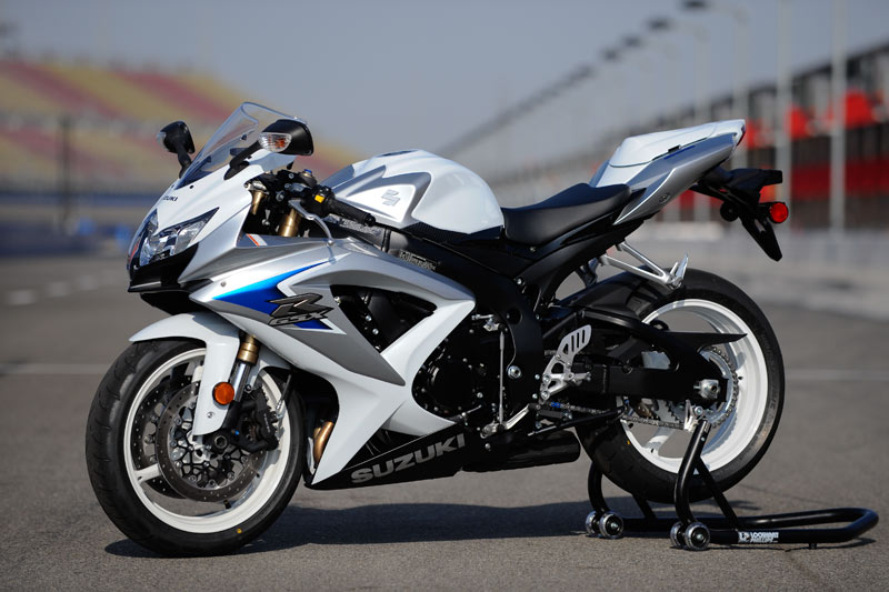 Suzuki-GSXR-600-0110-Edit.jpg
