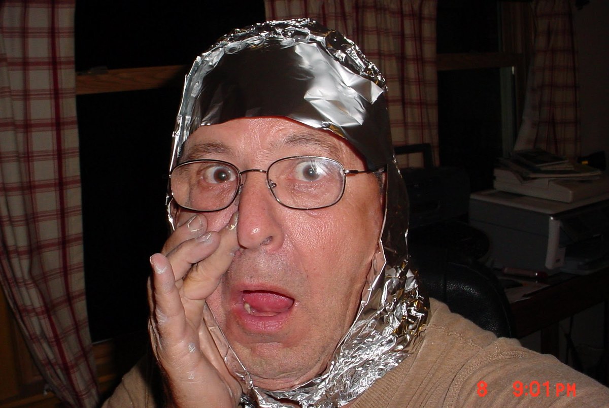 tin%20foil%20hat.jpg