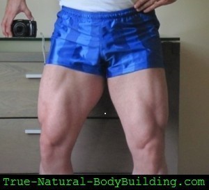 true-natural-bodybuilder-legs.jpg