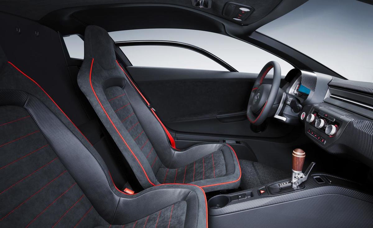 volkswagen-xl1-sport-concept-interior-photo-638460-s-1280x782.jpg