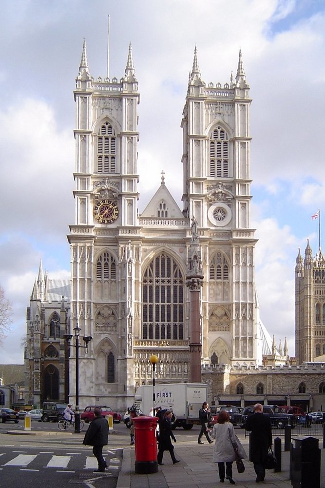 Westminster_Abbey_London_900px.jpg