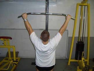 wide-grip-lat-pulldown.jpg