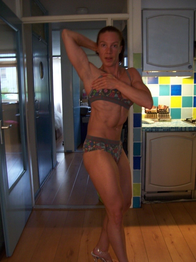 zijkant buik 31-07.jpg