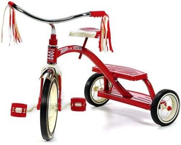 radio-flyer-classic-red-tricycle.jpg - 146633