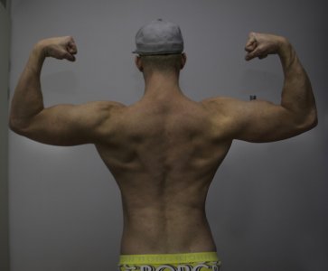 2igyba0.jpg - 270148