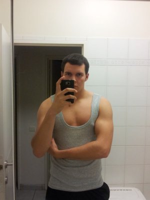 1z494sl.jpg - 276436