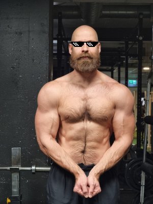 20251218_232204_2.jpg - 688575