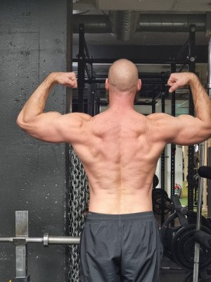 20251218_232313_2.jpg - 688577