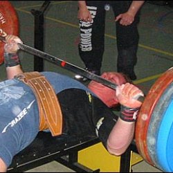 170kg Belgisch Record Bench