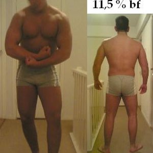 Foto zonder shirt wat er gevraagd werd..