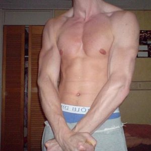 eerste foto ben nu dik 2 maand bezig