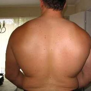 rug nu beetje aan het bulken