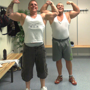 Poging tot front biceps