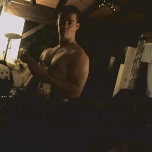 minder kwaliteit foto met gsm getrokken borst foto