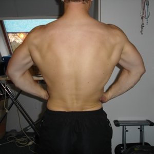 Back Lat spread