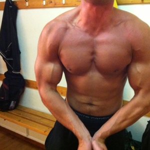 192 cm 95kg ....%fat