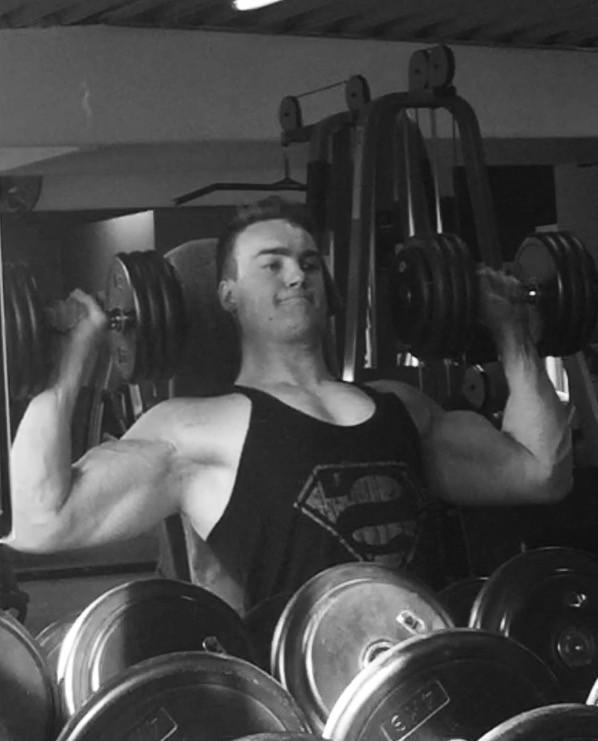 106,5kg, 2m, BF 12-13%